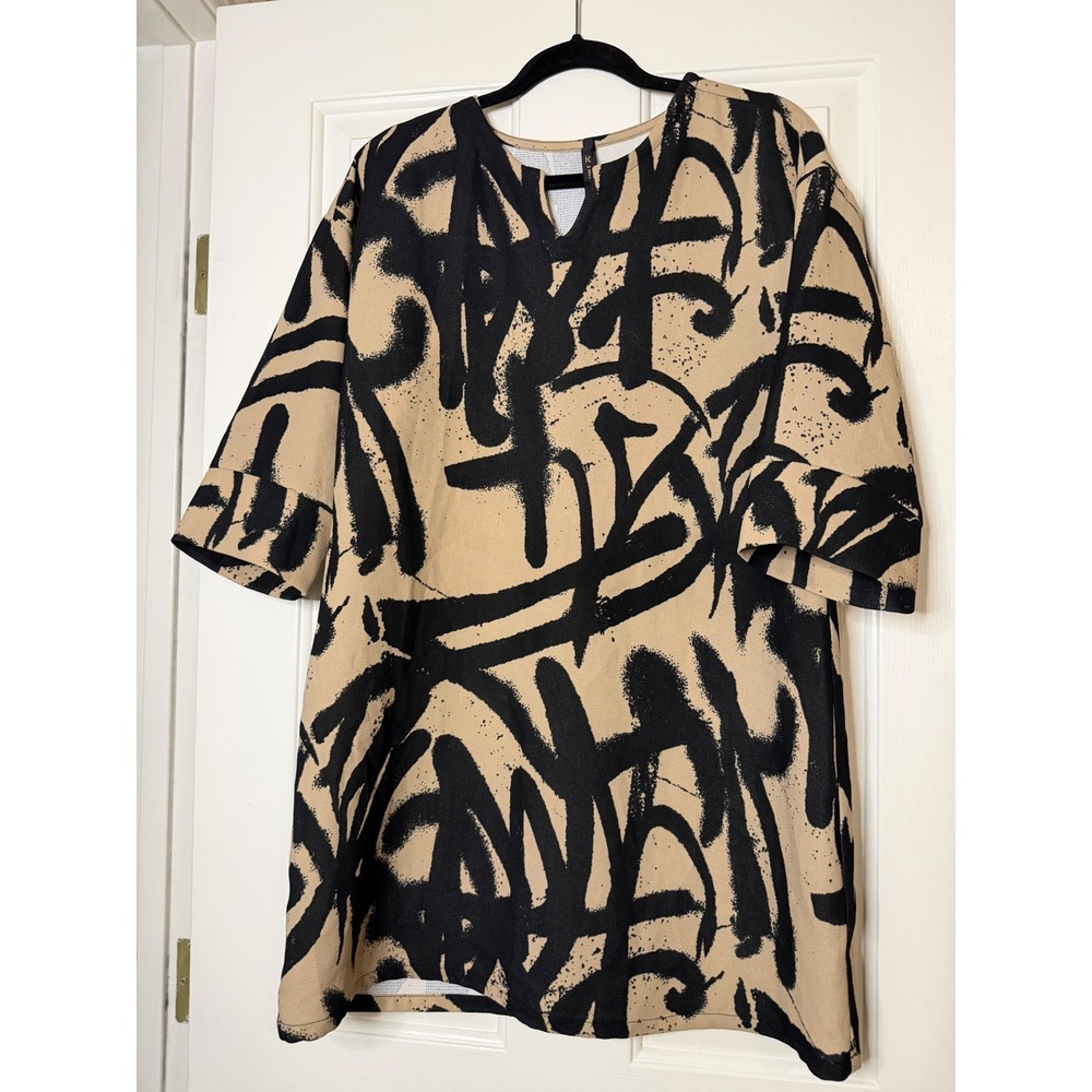 IC by Connie K Medium Abstract Graffiti Print Shift Dress Black Tan Made in USA